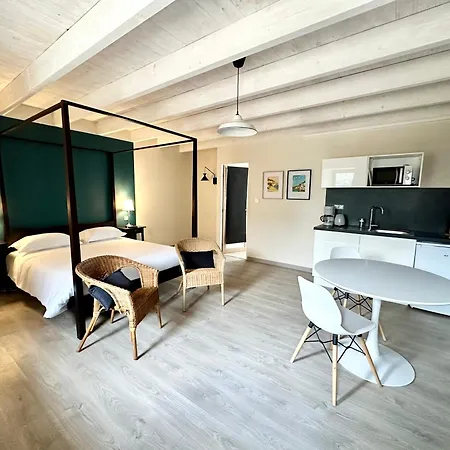 Apparthôtel Mont Saint Michel - Résidence Fleurdumont Apartamento